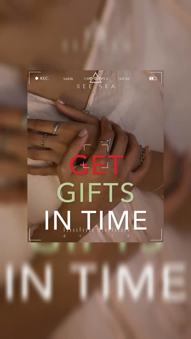 Last call for gifts 🎁 Don’t be the ‘I’ll order it tomorrow’ person. 🫣Shop now before it’s too late.
.
.
.
.
.
.
#seesea #lovefromthesea #holidaygift #blkdeal #blksale #christmasgift #blackfridaydeals #holidayjewelry #waterproofjewelry #tarnishfreejewelry #goldjewelry #seeseajewelry #14ksolidgold #14ksolidgoldearrings