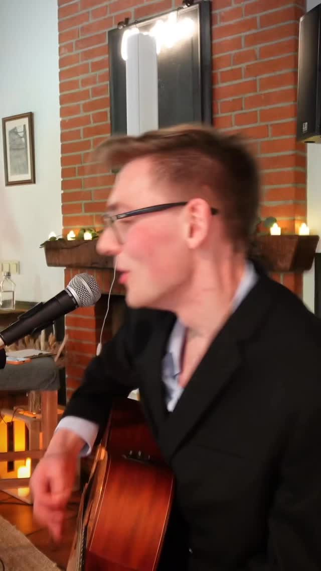 (LIVE) Ausmacht
#hochzeitssänger#ausmacht#freietrauung#sänger#hochzeit