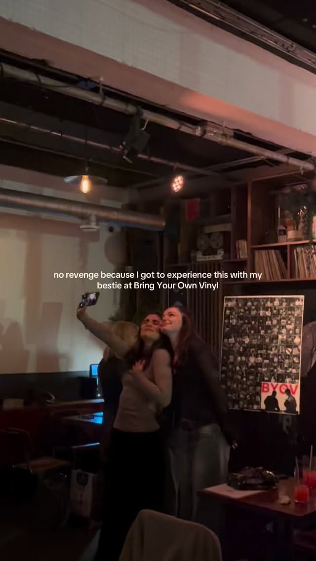 ending 2025 on a high ā¤ļø
follow @majorismusic for the latest updates on vinyl events in London next year
š Bring Your Own Vinyl hosted by Majoris Music
#vinyl #byov #billieeilish #london #shoreditch