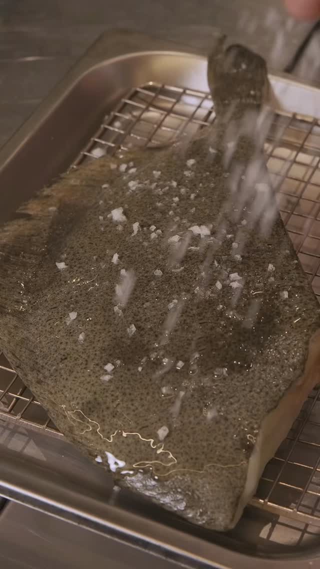 Sizzling hot and straight from the flames! 🔥 Our Spanish Turbot is cooked to perfection – juicy, tender, and packed with flavour. Served with accompaniments for the ultimate sharing experience. Dig in!
Griglia Open Fire Italian Kitchen
(Singapore Tatler Best 2025 Recommended Restaurant)
Katong | 139 East Coast Road, 01-01
Tanjong Pagar | 37 Craig Road, 01-01
#grigliaopenfireitaliankitchen #katong #craigroad #italianrestaurantsg #italianrestaurant