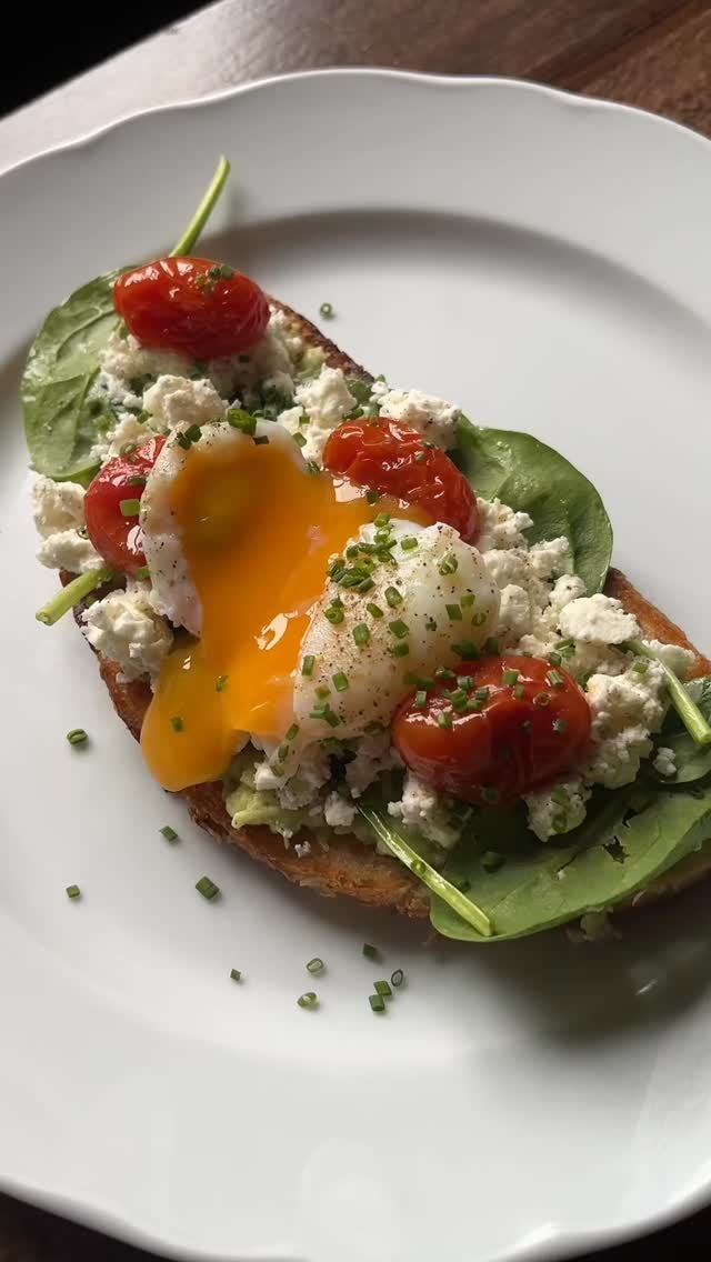 Avocado sandwich 🥑
#avocadoboys #sandwich #delft #dewaag #dewaagdelft #sandwichlover #lunch