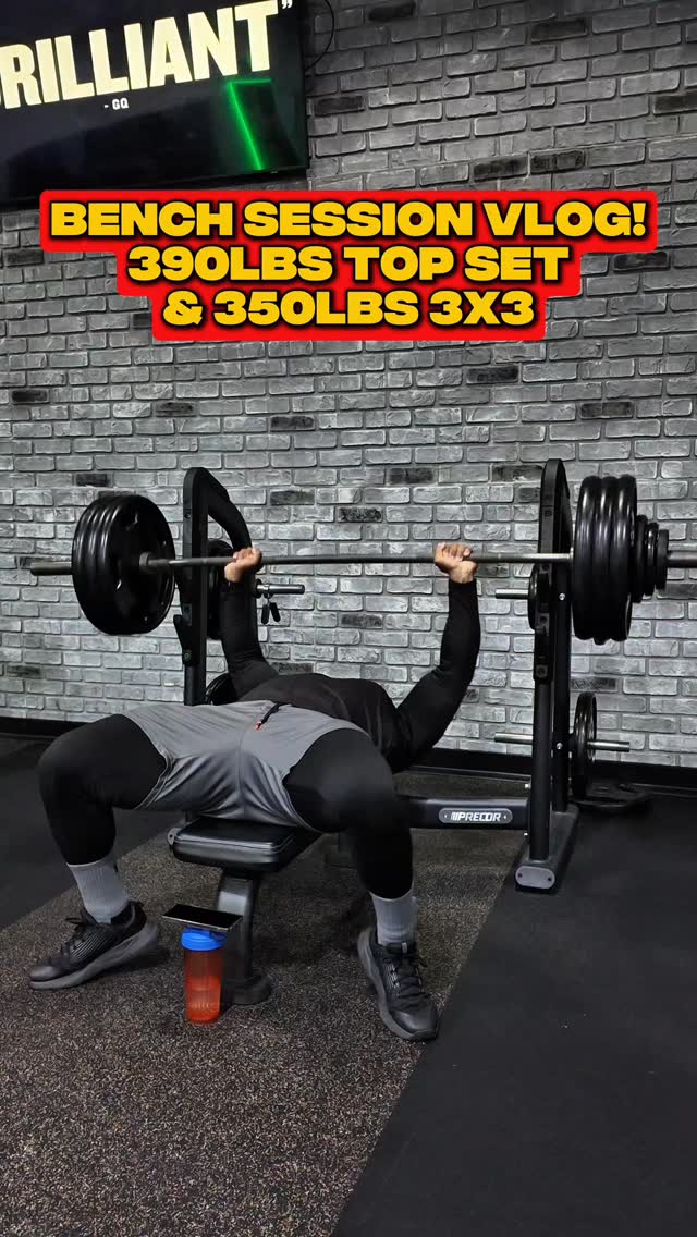 Chill Bench Session W/ a 390lbs Top Single and 350lbs 3x3.
🔸️🔸️🔸️
(NASM- CPT/CNC/VCS)
ONLINE & IN PERSON TRAINING/PROGRAMMING AVAILABLE‼️
#BenchPress #PowerliftingTraining #StrengthJourney #EverettFitness #SeattleTrainer #ADFitness #BenchDay