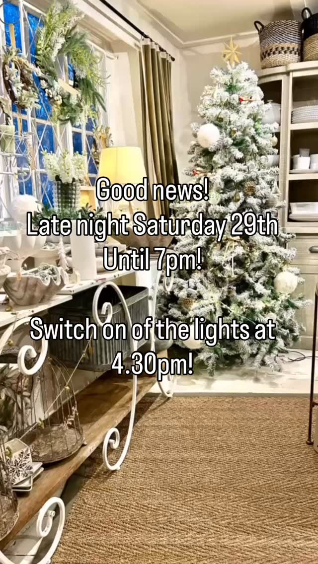 #sevenoaks #xmaslights #latenightshopping #independentretailer #countryliving #sevenoaksmums #christmasiscoming
