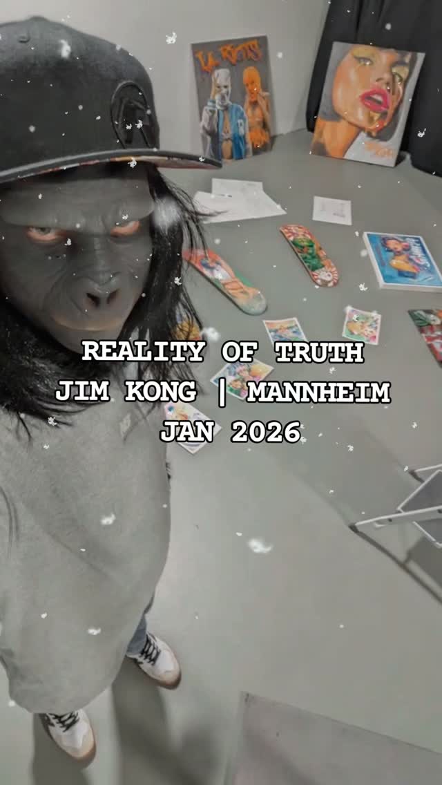 #Mannheim. Januar 2026.
Etwas Großes kommt.
19 Werke. 80 Quadratmeter. Eine Wahrheit.
Bist du bereit für die "Truth of Reality"?
-----------
Mannheim. January 2026.
Something big is coming.
19 works. 80 square meters. One truth.
Are you ready for the "Truth of Reality"?
#artoftoday #artexhibit #kunstaustellung #mannheim #heidelberg #frankfurt #realityoftruth #artlover @artboxyofficial @pashmin__art @parnassmagazin @media_pioneers