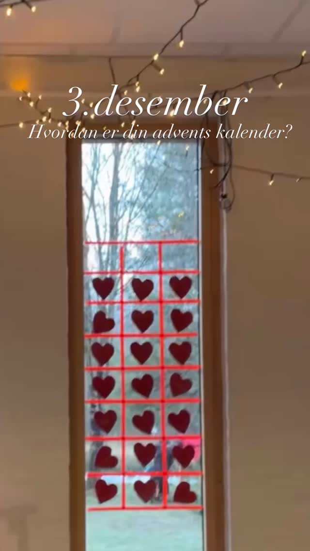 En fantastisk idé, fikk vi i dag av en super barnehage: Hver dag blir et advents-barn trukket ut, og barne har pakket inn en leke som hen ikke bruker lenger. Advents-barnet har i dag, 3.desember gitt sin egen gave videre 💫 = verdien av å gi 🤩