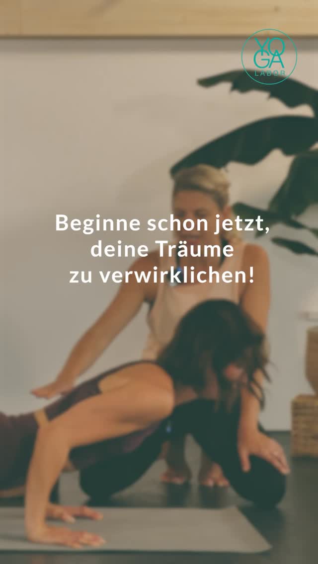 Wenn Yoga für dich mehr ist als Praxis –
dann ist jetzt der Moment, deine Ziele zu verwirklichen.
Die Online-Ausbildung zum:r Yogalehrer:in vom Yoga Labor Berlin begleitet dich fundiert, flexibel und tiefgehend. Alle Infos findest du auf unserer Webseite, inklusiver kostenloser Module zum reinschnuppern!
🎓mStarte deinen Weg – mit 200 € Rabatt bis 05.01.
#yogaausbildungberlin #yogaberlin #berlin