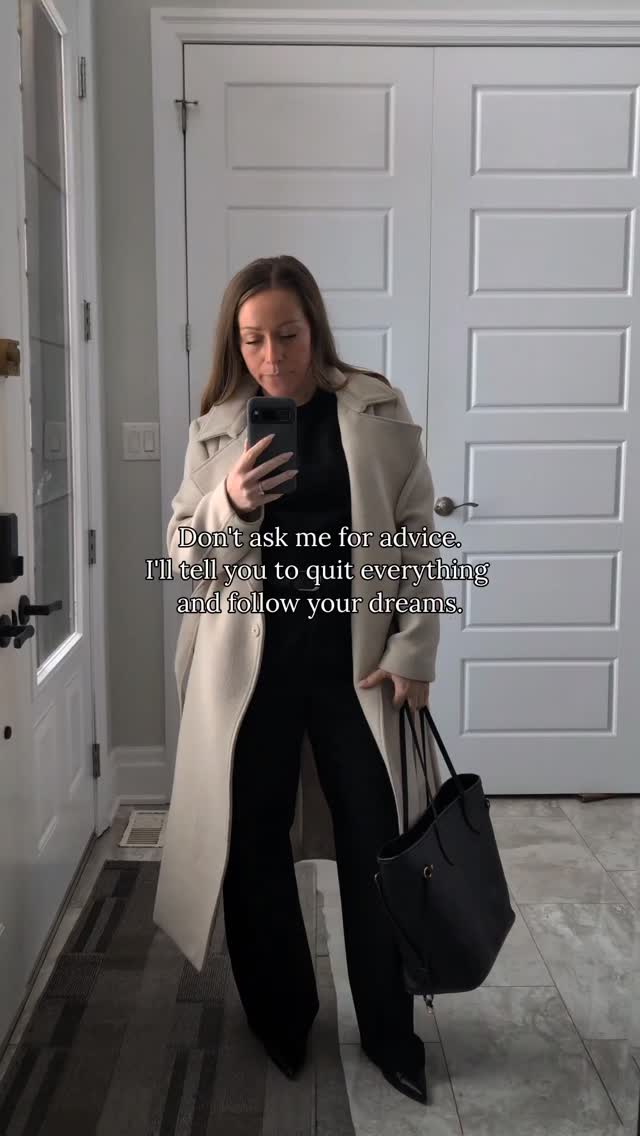 I'm over here patiently waiting to hear all about your 2026 goals and I want you to know this....dream bigger.
Happy Holidays ⛄ 🎄