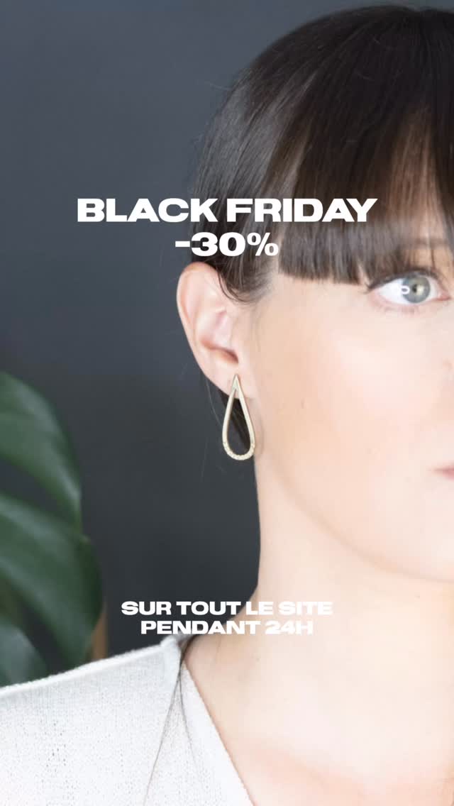 Le voilà…
Le Black Friday AMOODZ est officiellement lancé :
–30 % sur tout le site pendant 24h avec le code BF30 😉
Oui oui, même sur les bracelets personnalisés, c’est une première.
C’est le moment d’offrir une attention, un bijou unique… ou de vous faire plaisir, tout simplement.
Rendez-vous sur AMOODZ.com
Attention l’offre ne dure pas longtemps 🕛
#amoodz #blackfriday #bijouxartisanaux #bijouxpersonnalisés #handmadejewelry #blackfriday2025 #amoodzbijoux