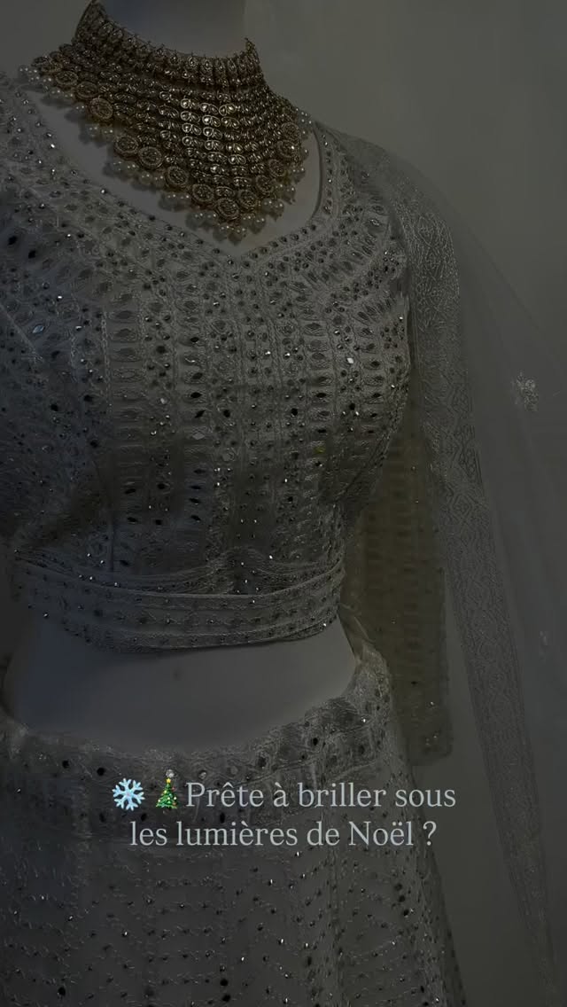 ⚠️STOCK LIMITÉ ‼️
✨ La tenue idéale pour les fêtes de fin d’année — disponible maintenant sur desipalace.fr
#desioutfit#tamil#noël2025#2026#lehenga#desigirl#bridallehenga