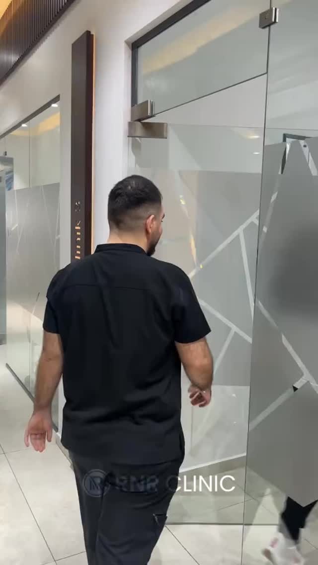 Lassen Sie sich von Ihrem Traumlächeln inspirieren!
Jetzt kostenlose Beratung sichern – inklusive individuellem Angebot! 💫
📍 In Istanbul bei RNR Clinic Turkey – Experten für ästhetische Zahnbehandlungen.
#rnrclinicturkey #dentalaesthetics #smilemakeover #zahnästhetik #hollywoodsmile #istanbulclinic #zahnbehandlung #perfectsmile #dentalcare #smiletransformations #fyp #dental #international #deutschland