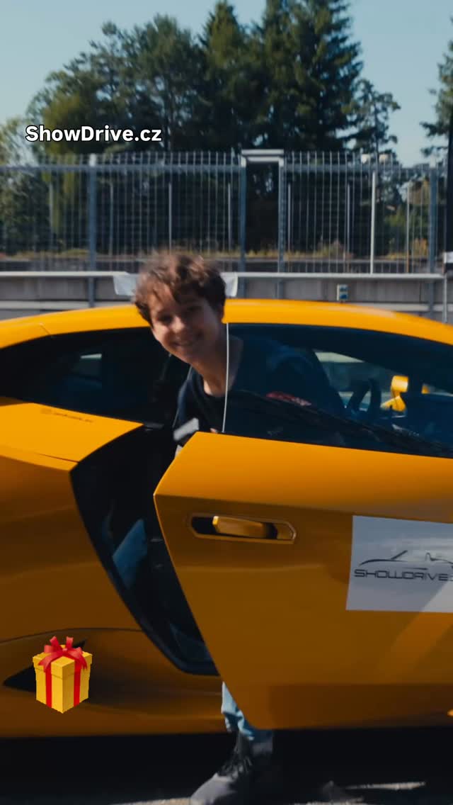 🎁 Tenhle dárek prostě trefí cíl. 🎁🏁🏎️💨
🎥 ShowDrive.cz – zážitkové jízdy v supersportech na okruhu i silnici
📍 Okruh Brno | Most | Vysoké Mýto
🛣️ Silnice a dálnice po celé ČR
#zazitky #zazitkovejizdy #okruh #zazitek #adrenalin #darek #showdrive #lamborghini #porsche #mustang #sportcar