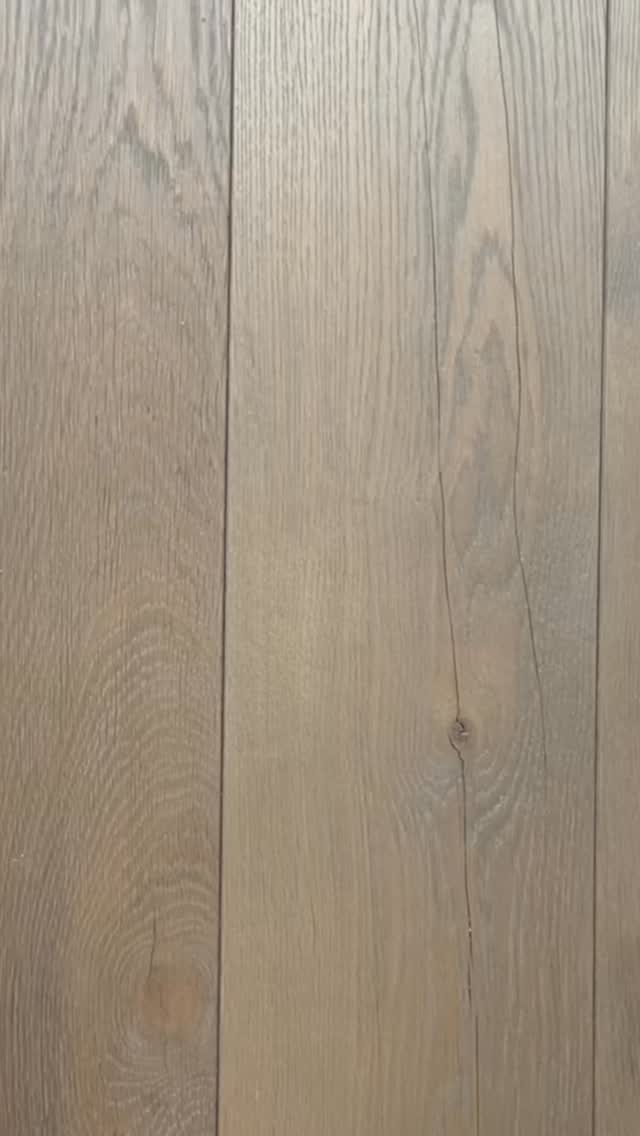 did you spot my cheeky santa mug?
and that’s another crystal package sent off to its new home! ✨
it’s so wonderful to see many of you choosing to buy pieces with intention & energy this holiday time, thank you so much! 🤍
to explore the rest of the Modern Mystic collection, head to the link in my bio
#PackAnOrder #CrystalShopping #IntentionalGifting