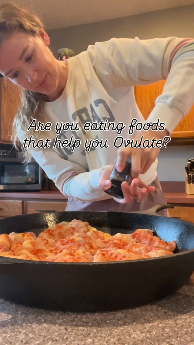 🌸 Did you know…?
The foods you eat — and when you eat them — can literally help your body produce estrogen and ovulate.
Yes, timing is EVERYTHING when it comes to ovulation and getting pregnant. 💫
When you fuel your body with the right nutrients at the right time in your cycle, you support your hormones exactly when they need it most. This is how your estrogen rises, your follicles grow, and ovulation happens.
This is called Cycle Syncing — eating with your hormones instead of against them. And it’s one of the most powerful (and overlooked!) ways to naturally support fertility.
If you want to ovulate you NEED to start making estrogen… I’ve got you. 💗
👇 Comment “cycle” and I’ll send you a meal plan to help you get started!
#findyourfertility #cyclesyncing #fertilityfoods #ttcjourney #naturalfertility #hormonehealth #estrogenboost #ovulationsupport