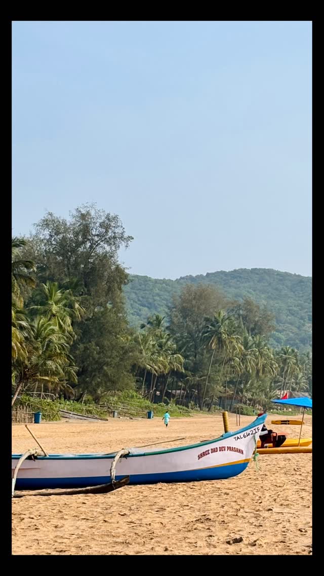 Spent a slow afternoon at Pollem Beach near the Goa–Karnataka border, serene, understated and still delightfully under the radar.
#PollemBeach #SouthGoaVibes #TravelIndia