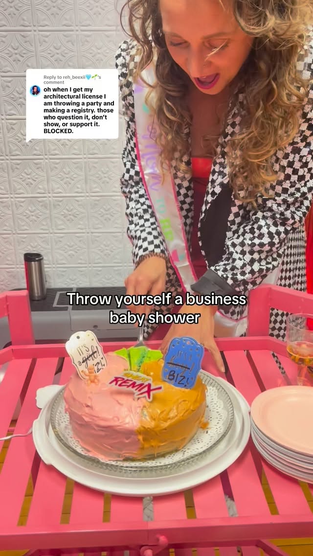 Celebrate all your wins 💕
#single #childfree #childfreebychoice #childfreelife #celebrations