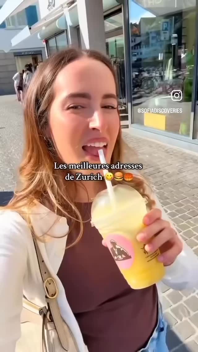 Visit Zürich - Toth‘s Chimney Cake 🍦 at the top 🔝 of the must try list by @sofiadiscoveries 🌹- first video en français 🇫🇷 #chimneycake #zürich foodlover