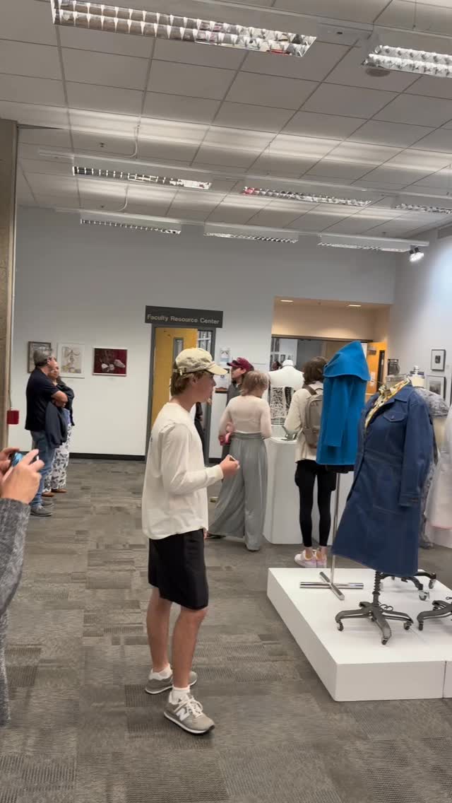 “I didn’t realize I was going to like oil painting so much.” If you can believe it, this sumptuous still life is art student Leah Sigala’s first ever oil painting! Leah’s advice for other art students: Don’t ever be scared to try out new techniques, and let things be imperfect. Wise words!
Congrats to Leah and all of the Pima arts students with their amazing work displayed in the Visual and Digital Arts Student Exhibition!
@pccarts #pimacommunitycollege