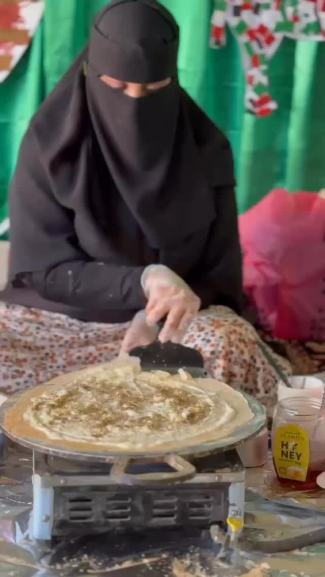 There was such wonder on the children’s faces as traditional ragag bread was prepared fresh in front of them.
They followed each step, inhaled the warm aromas, and sampled the different flavours — a gentle mix of sensory learning, cultural appreciation, and Montessori practical life.
Experiences like this nurture independence, spark curiosity, and invite children to connect meaningfully with the world.
#LittleLandNursery #MontessoriDubai #EarlyChildhoodEducation #DubaiNurseries #DubaiKids #DubaiMums