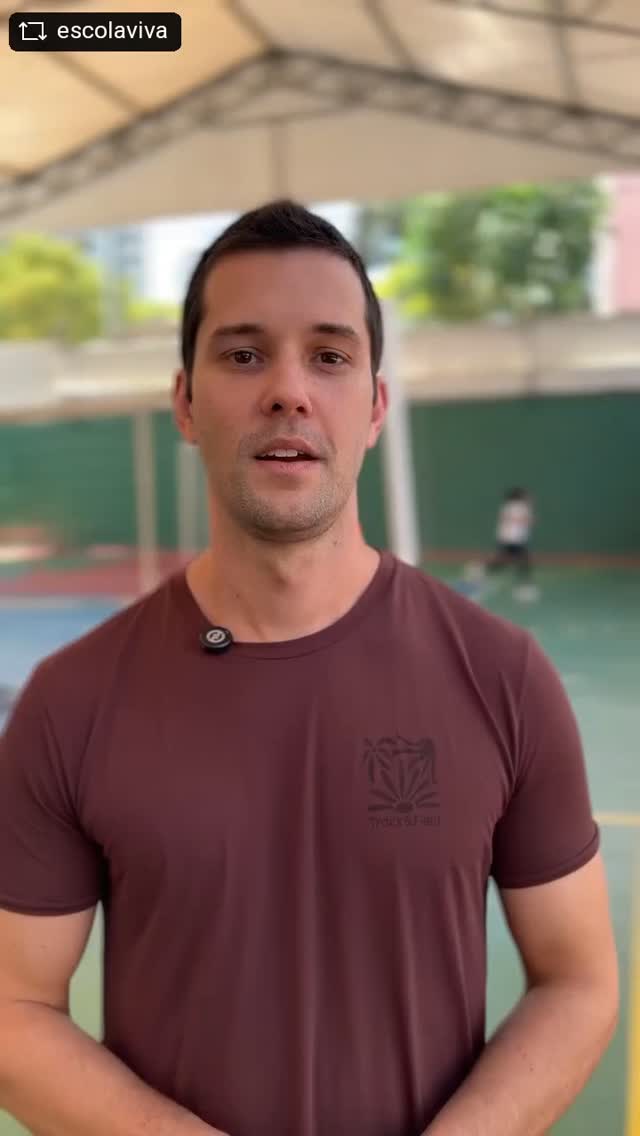 #REPOST @escolaviva
O esporte ultrapassa fronteiras!
Mês passado, nossas alunas do vôlei participaram da 9º Edição do Intercâmbio Cultural para a Argentina, e foi uma experiência com muito aprendizado, descobertas e amadurecimento!
Confira um pouco de como foi a viagem com nosso professor Marco, e as alunas Laís e Maya, do 7º Ano!
Parabéns meninas pelo ótimo desempenho!
Todas as nossas opções de atividades complementares para 2026 podem ser encontradas no nosso site, todas elas com inscrições abertas! Acesse o link na bio para saber mais!