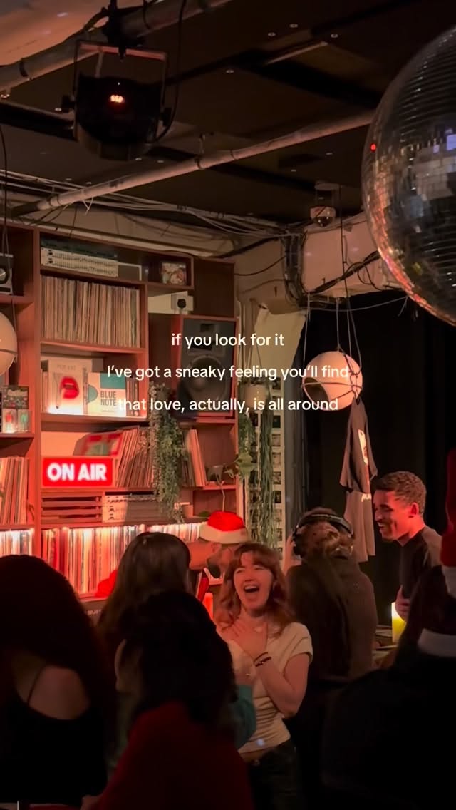 our BYOV end of year wrap up is here, and what a year it has been 🙌
📍 Bring Your Own Vinyl hosted by Majoris Music
last Wednesday we spent it together listening to some BYOV classics as well as bring in the festive cheer
here’s to a vinyl filled 2026
#vinyl #loveactually #shoreditch #byov #london