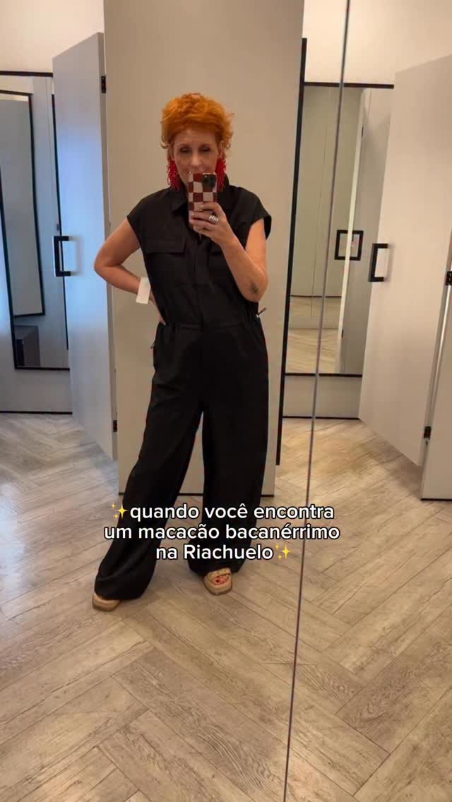 dei uma passadinha na @riachuelo do @centernorte_ e encontrei esse macacão bacanérrimo e já corri pra provar pra vocês!
compraria ou deixaria?
me conta!
✨vou deixar o link dele nos stories
💋💋
bjo bjo