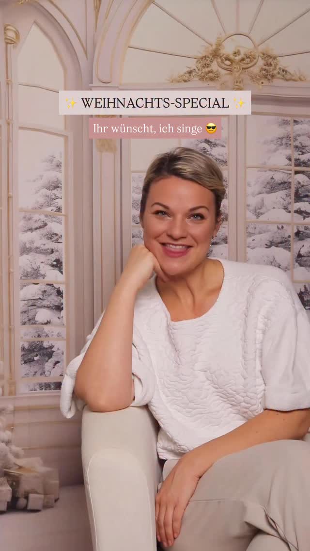 ✨ Weihnachts-Special ✨
Ihr wünscht, ich singe!
Ich erfülle 3 Songwünsche zu Weihnachten- aus allen Stilrichtungen: Pop, Rock, Musical, Disney, Schlager, Weihnachtsklassiker… ganz egal!
So geht’s:
1️⃣ Schreib’ deinen Wunsch-Song in die Kommentare
2️⃣ Extra-Freude, wenn du mir sagst, warum genau dieses Lied 🎶
3️⃣ Am 23.12. wähle ich 3 Wünsche aus und singe sie für euch 🤍
ACHTUNG: Es muss kein Weihnachtssong sein 🤗
Ich freue mich riesig auf eure Ideen- haut eure Lieblingssongs einfach in die Kommentare 🥰✨