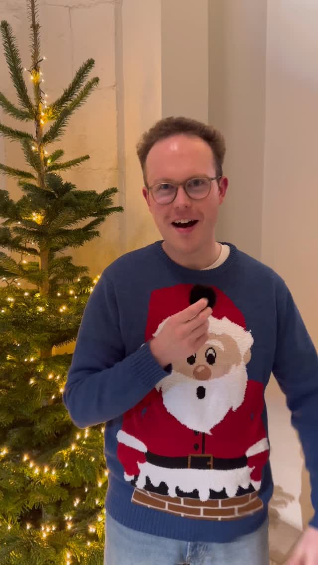 Thank you again for joining us at our Christmas concert 🎄 🫶 ☃️ We also want to thank our compère @prinxsilver and our nonprofit partner @wearequeerwell. We hope you all have a lovely rest of your winter season!
Concert recording: @mitchharris
.
.
.
.
.
#londonmusicians #londonlgbt #lgsw #londongaysymphonicwinds #londonmusic #londonculture #uklgbt #queerlondon