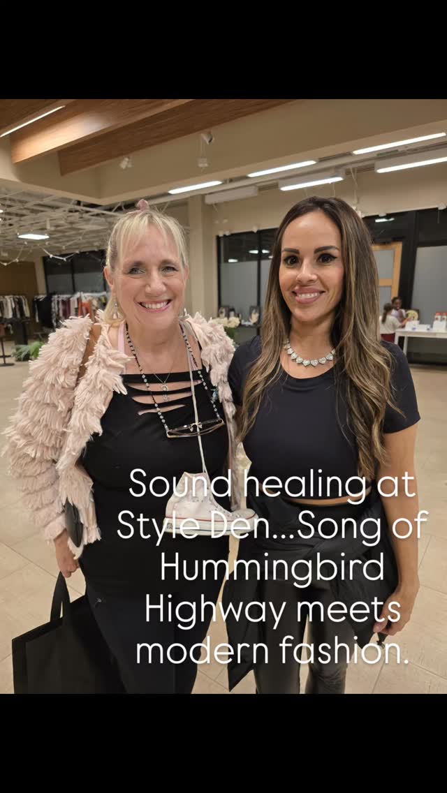 When the universe sings, you listen.
An impromptu sound healing session @the.style.den reminded me why I wrote Song of Hummingbird Highway-transformation happens when we open ourselves to unexpected sacred spaces.
The healing vibrations, the soul-connected people, the energy in this space...all echoes Terri's journey through Belize cenotes, where sound, spirit, and renewal converge.
And yes, Style Den might just become the perfect venue for a future book signing event. Authentic places share authentic stories.
#SongOfHummingbirdHighway #netgalley #sound #soundhealingjourney #AreYouCreating #booklaunch2026 #magicalrealism #debutnovel #fictionwriter #writingcommunity #wrìterslife #authentic #growthmindset #chucktaylor #vibes #