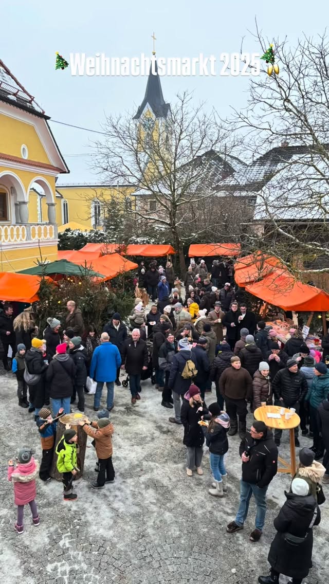 „Ein bisschen Musik, ganz viel Herzerlwärmer - und noch mehr Liebe für unseren Adventmarkt. ✨🍷💛"
#musikvereinherzogsdorf #herzerlwärmer #adventliebe #punschzauber #winterwarm