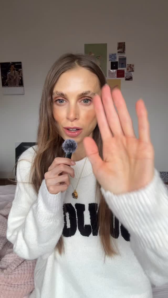 BREAKING NEWS! 🚨
Becoming Her 2 is now officially starting in January and for good reason.
This change didn’t come from logistics (masculine)
It came from intuition (feminine)
I’ve been feeling into it recently and something has become clear..
We were never meant to begin such a transformational journey in a month that often brings with it overwhelm and exhaustion.
Transformation shouldn’t feel rushed or forced, it should feel like a deep exhale, a clearing, a weight lifted.
The energy that I bring to this programme matters, as does your focus, dedication and commitment to receive the results and the transformation you’re seeking.
You deserve to be fully present and give it your all.
And I just don’t think December is the month for that.
My invitation to prepare is to clear out what is no longer serving you so that once we begin, you’re in a space where clarity can be revealed and you can really give it your full attention.
This isn’t a surface level challenge, it’s a deep, immersive, full body transformation that’s going to set you up for the rest of the year 😍
AND CANNOT WAIT to walk this path with you! 🚀
So if you’ve been feeling the pull to make changes in your life, Becoming Her 2.0 was made for you!
Make sure to claim your space before Christmas to secure your 2025 price, as they will rise in the new tea to match the energetic minimum this programme is worth.
DM me BECOMING and I’ll send you the link (or just get inside now using the link in my bio!) 🤩
It’s time to rise!
Meet you there goddess 😘
.
.
.
#becomingher #confidencecoach #feminineembodimentcoach