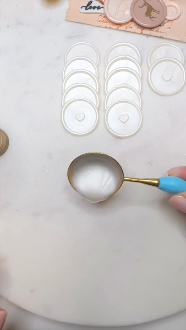 It’s no secret that this is my happy place - thank you for being here! ✨
Slow down with me as I pack Tate’s order. Tate ordered our ‘I Heart You’ in Pearl White wax seals! I love the simplicity of this seal and paired with this colour is just timeless.
Discover more at www.sonyalovecreative.com.au.
#WaxSealVideo #SlowDown #LoveHeartWaxSeal #WeddingInvitations #WaxSeal #IHeartYou