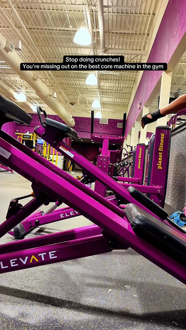 🤯 Gym Secret Unlocked! If your gym has this elevated core machine (usually Total Gym ELEVATE Core ADJ), you HAVE to try it. It’s a total game-changer for deep abdominal strength and stability—way more effective than standard crunches.
🔑 Pro Tip: Start on a lower incline (easier) and move up as you get stronger! Which core exercise should I try next? Let me know below! 👇🏽
#elevatecore #coreworkout #sixpackabs #gymhacks #fitnessmotivation