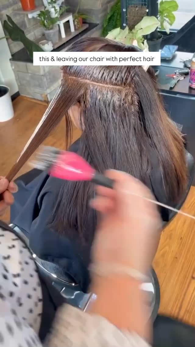 From the moment you sit in our chair it’s about trust, comfort, good energy and walking out feeling heard so you have your most perfect hair experience. 💇♀️💚
#rochesterny #newyorksalon #hairsalon