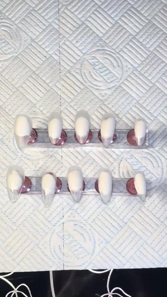 Still taking orders for Christmas! Get yourself a set of Christmas pudding themed press ons and many more designs at www.nailartbyvicky.com #nailart #christmasnails #handpaintednails #nails #nailsnailsnails #christmas #pressonnails #christmasnailart #naildesign #nailartist