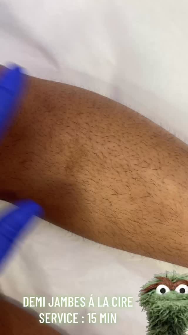 La cire demi-jambes est un soin d’épilation qui consiste à retirer les poils depuis la cheville jusqu’au-dessus du genou (sans inclure la cuisse).
C’est l’une des zones les plus populaires pour l’épilation, car elle donne une peau lisse et douce pendant plusieurs semaines.💜
-Avantages de la cire demi-jambes
• Résultat longue durée
• Poils moins épais à la repousse
• Procédure rapide : 15 minutes⏳
www.ikadoesthetique.com
#salonesthetique #montrealest #waxing #montreal