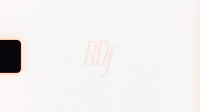 Bravo 🙌🏽
Repost via @rollingdawnfilms
Octavia + Damien ~ On the very same farm they got engaged they painstakingly transformed the property into a wedding paradise with the help of @theeventslounge to celebrate with their closest 🤍
Venue ~ @theeighthspring
Planner ~ @theeventslounge
Photo ~ @bayleighvedelago
Video ~ @rollingdawnfilms
Content ~ @_creativehaus_
Celebrant ~ @thesurfingcelebrant
Florals ~ @floralsandco
Music ~ @mcgeeentertainment @_raymondfoaimusic_ @jeffreidmusic
Catering ~ @dalton_catering
Structure ~ @sperrytentsaustralia
Decor ~ @social.eventhire @tablearteventhire
Stationary ~ @maddisonjayne_design
Lighting ~ @byronaudio
Cake ~ @sugarlilycakes.com.au
Hair ~ @claremoriarty_
MU ~ @mercedesedmondsmua
Barber ~ @the_suited_barber
#sperrytentwedding #weddinginspiration #byronhinterland