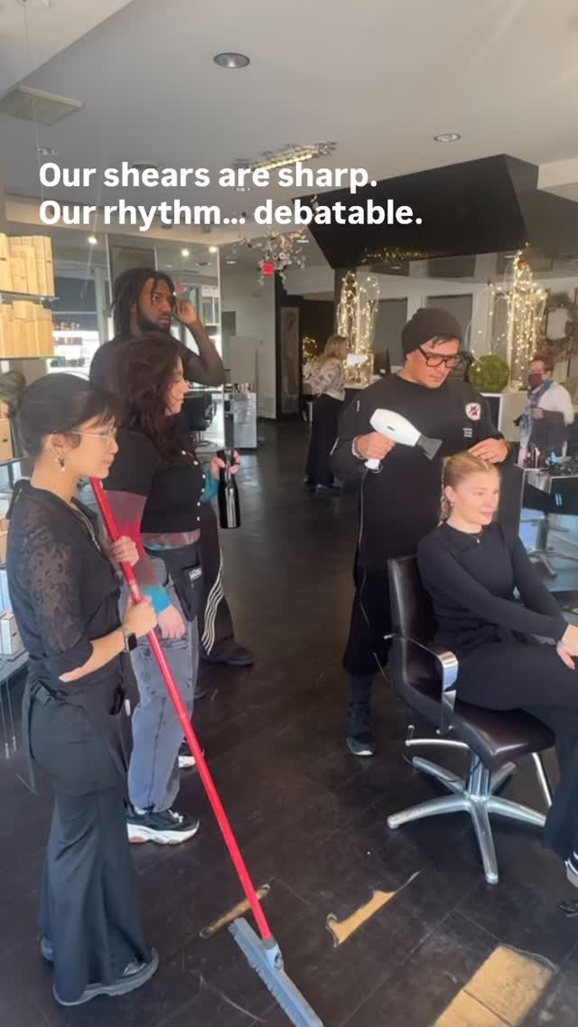 Teamwork makes the dream werk...Dance breaks keep the hair perfection high. #TeamNoëlSy #salonfun #dancingstylists #wegotthebeat.