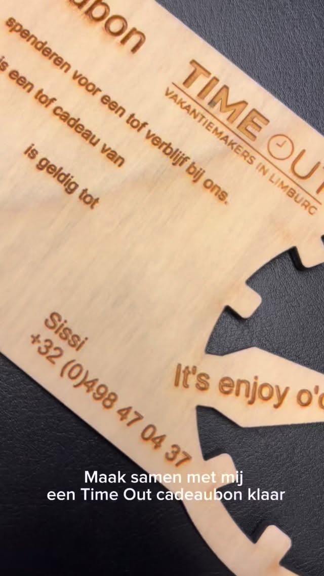 Maak samen met ons een cadeaubon klaar. Ben jij ook nog opzoek naar een origineel kerstcadeau? Bestel een leuke cadeaubon om bij ons te logeren. 🥰🎄 #kerst #cadeau #timeout #timeoutvakantiemakers #giftguide