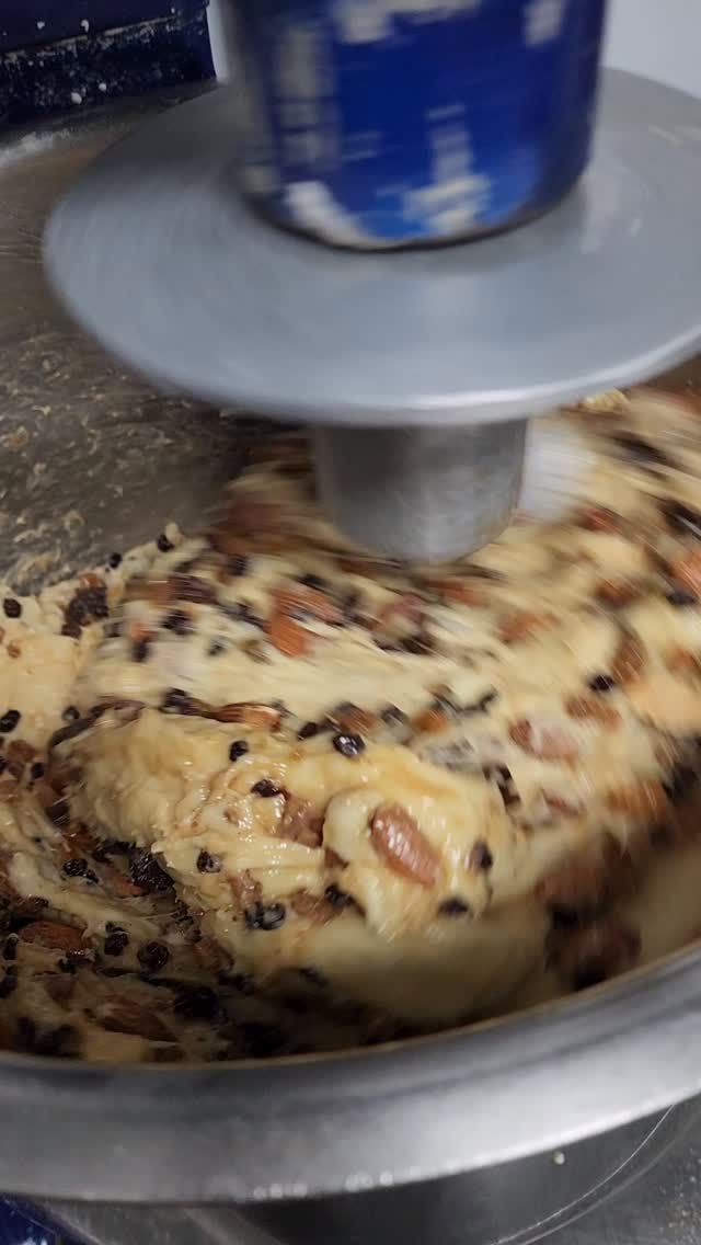 Our first bake of stollen is complete. The shop smelled like heaven! A buttery @plugrabutter brioche studded with toasted almonds and dried citrus and currants that have been soaking in @muddyriverdistillery spiced rum since August, wrapped around a marzipan log. It's heavenly and even better than last years loa es!
You can grab these loaves along with other holiday specials at local holiday markets this weekend. We'll be at @huntersvilleparksnrec Holidays in Huntersville on Saturday. And @frontporchsundays on Sunday. Our holiday specials go fast!
We will also have them for the Belmont Bavarian Festival next week as well.
Wanna make sure you dont miss one of these? Preorder on the website to pick up in shop nefore Christmas. When they're gone, they're gone until next year.
See you at a market this weekend.
#stollen #holidaycountdown #FrontPorchSundays #belmontnc #holidaybaking
#huntersvillenc