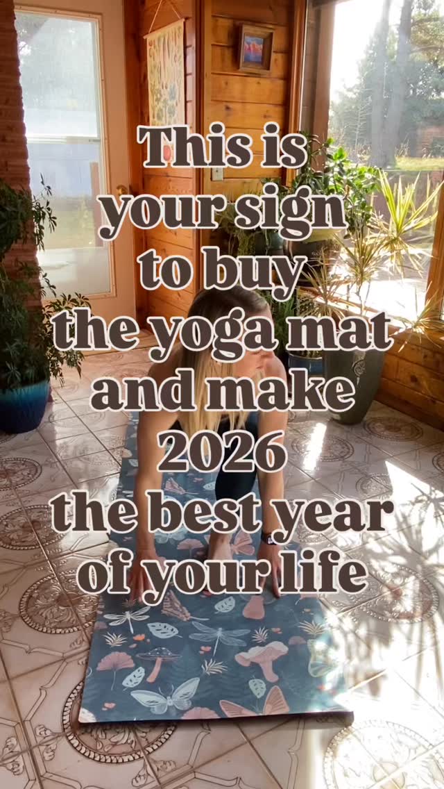 Prioritize your health first and the rest will follow.
#yogamat #yoganewbie #beginneryoga #yogaclass