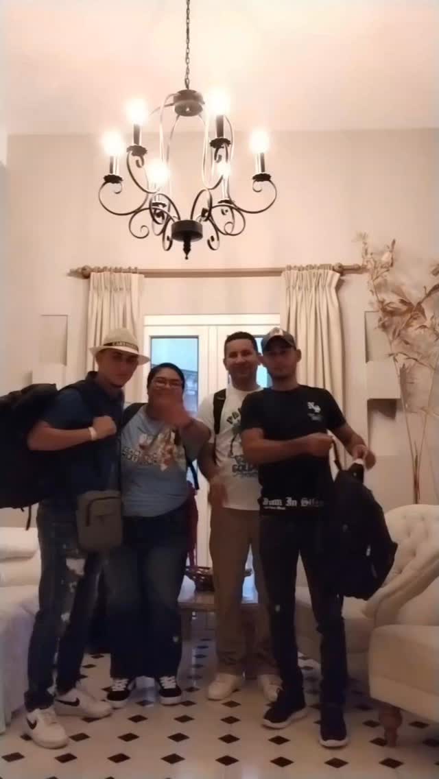 Con parte de la Familia Úvendoriana.