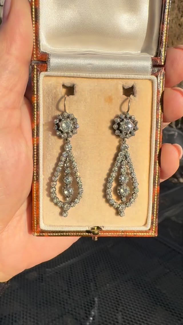 All new listings to the website www.heirloomjewells.com