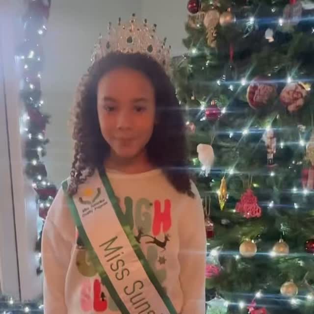 💛 THANK YOU to everyone who has donated today!
We are so grateful for your kindness.
We’re still aiming for 200 total gifts, and we need YOUR help tonight to reach it! If you haven’t donated yet, there’s still time!
🎁 Choose 1 gift
📦 Send it through our Amazon wishlist linked below or purchase an item from the flyer and drop it off to us.
🗓️ Deliver before December 10th
Wishlist: www.tinyurl.com/sunshinegiftdrive