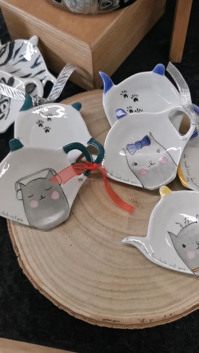 Bien installée au marché de créateurs salle Noël Delorme à Mornant.
