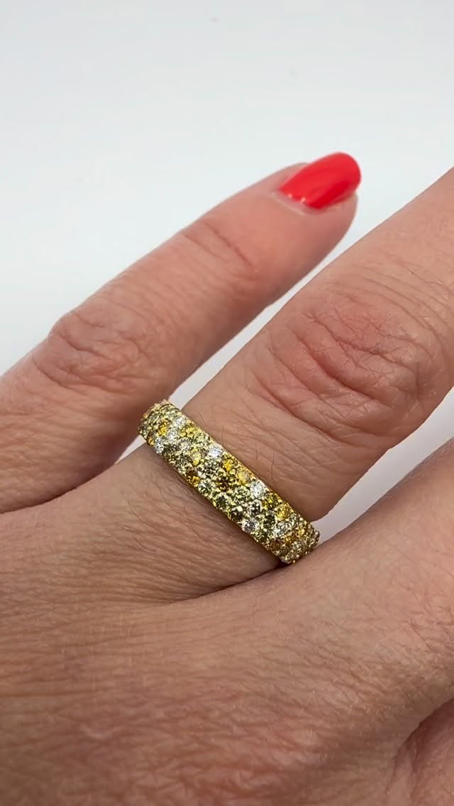 Can we pause for a second and appreciate this gorgeous ring, that I want for my self- 🤣🤣🤣 I want to snag our own swag… It it’s sold and I regret making it because I want one now - Mario, Hannah and Alex… team effort here… and I love it