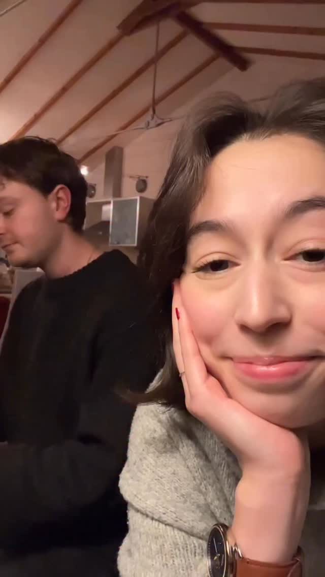 THURSDAY VERSES with @scottietmusic
We are back with a verse for you! I’ve recently been listening to the duo albums of Irene Kral and Alan Broadbent.
Do you know this verse?
#thursdayverses #jazzduo #jazzstandard #londonjazz #jazzpiano #vocals #newreel #irenekral #guessthetune