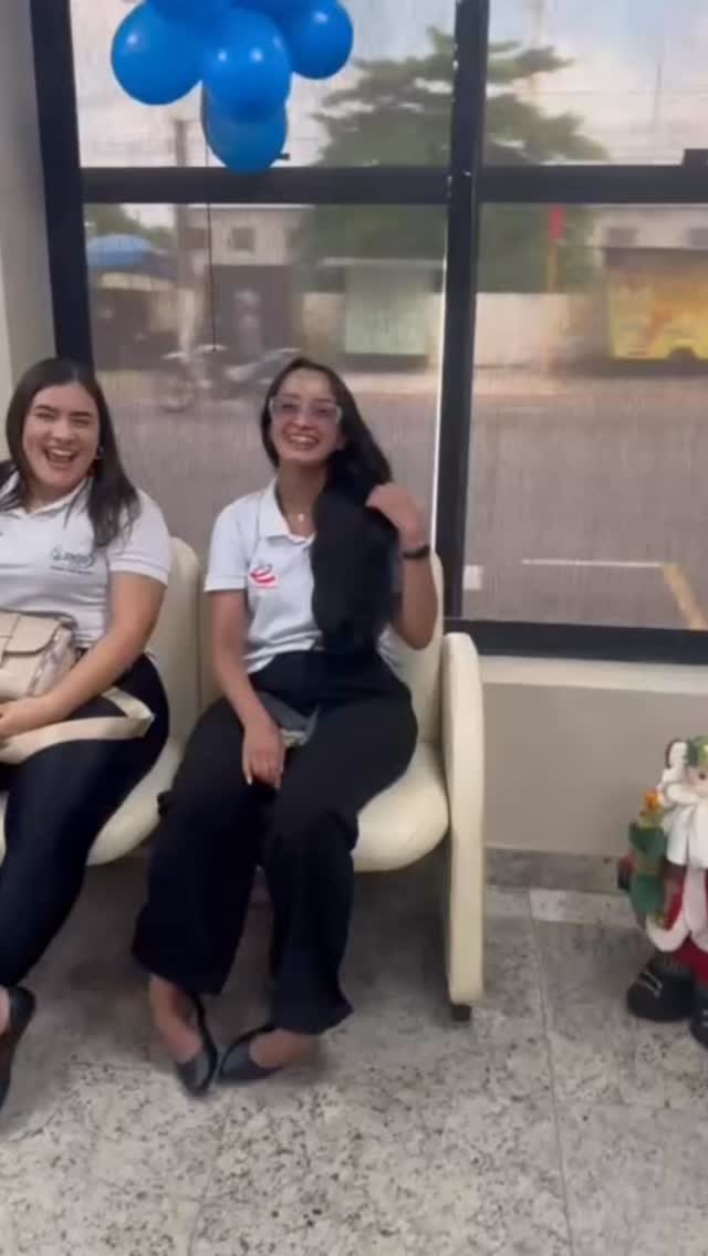 Encerramento do programa trilha de desenvolvimento, pensada especialmente para fortalecer as competências da equipe de atendimento das Clínicas San Moreno, garantindo profissionais ainda mais preparados, seguros e alinhados às necessidades dos nossos pacientes.
Durante esse período, ampliamos conhecimentos, desenvolvemos novas habilidades e reforçamos práticas que elevaram o padrão de qualidade do nosso atendimento.
Cada encontro, atividade e troca de experiência contribuiu para formar um time mais capacitado, atento aos detalhes e comprometido em oferecer uma experiência acolhedora, eficiente e humana.
Sabemos que um atendimento de excelência é a porta de entrada para o cuidado integral. Por isso, investir no crescimento profissional da equipe foi essencial para potencializar nossos resultados, fortalecer nossos valores e aprimorar a relação com todos que confiam nas Clínicas San Moreno.