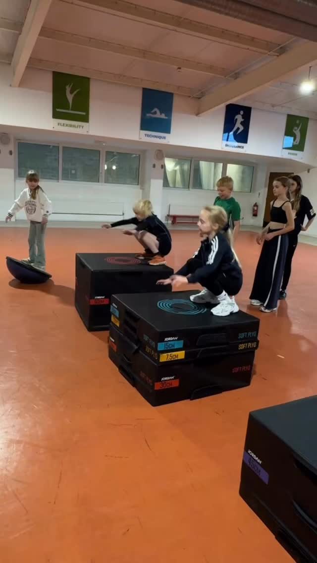 Up there with one of the most enjoyable camps ๐โโ๏ธโก
The energy, enthusiasm, and competitive spirit was sky high as all the children pushed themselves against their buddies and siblings.
With a mix of speed training, flexibility tests, agility work, and explosive power drills, everyone โwalkedโ away having learned something new and many smashed personal bests along the way. Some of the tests were completely new which gave them motivation to return next time and beat those scores ๐ฏ
Following the success of this, weโll definitely be back with another Athletics Camp next holidays!
Keep an eye out for new camp releases coming in the New Year! ๐ ๐พ ๐
#SportsCamps #Plyometrics #SpeedAndAgility #ExplosivePower #PersonalBests #TrainCompeteImprove #YouthAthletes #SportsPerformance #NextLevelTraining #CampLife #NewYearGoals #BHSports #Clayesmore #SportForAll #DorsetCoaching #DorsetMums