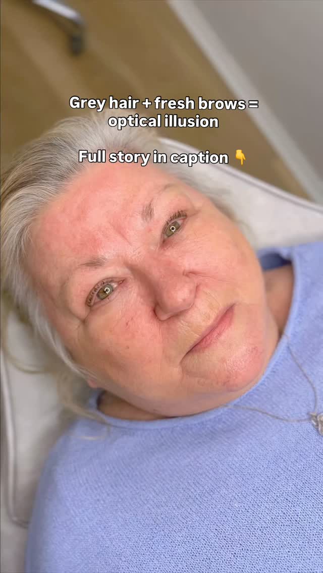 Fresh brows always look darker in the first few days — and grey hair creates extra contrast. Once the brows heal, the colour softens by 30–40%. Trust the process 👌
The beauty of having a perfecting session at 6 weeks… if you’re nervous about going too dark too soon, just wait until the colour has healed as we can always go darker at the second session. Baby steps all the way. Give them time — they’ll fade and soften beautifully. Bye bye brow pencil!!
Clients reaction: “Wow!! I should’ve done this years ago!”
#morningtonbrows #morningtonpeninsula #morningtonbeauty #morningtonpmu #morningtonmicroblading
#combinationbrows #luxurybrows #premiumbrows #naturalbrowslook #bespokebrows
#pmumornington #morningtonpeninsulabrows #morningtonpeninsulabeauty #browspecialist
#microbladingmornington #powderbrowsmornington #browartistry #refinedbrows
#softluxurybrows #morningtonmakeup