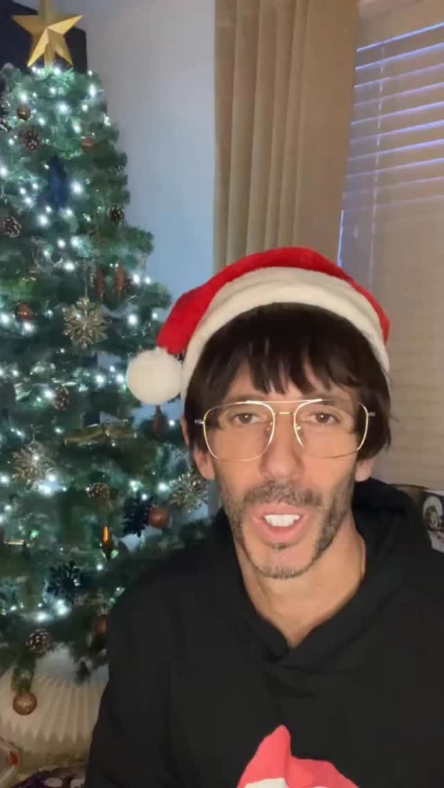 Ted’s Teesside Riddle - Day 3.
Can you guess who the famous Teessider is?
#Teesside #Middlesbrough #christmasriddles #teessideriddles #famous